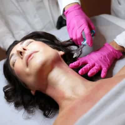 Aesthetic medicine Munich - wrinkle injection with hyaluron
