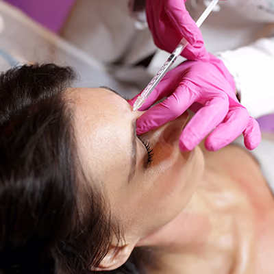 Botox Behandllung der Stirn bei LIPS and SKIN München -01 Botox Behandllung der Stirn bei LIPS and SKIN München